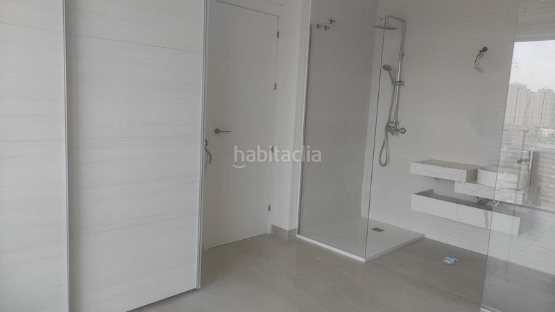 Foto 7ec3611c-6f19-45f5-8a9e-e4de4b5ef936. Apartament amb piscina a cala Finestrat Finestrat