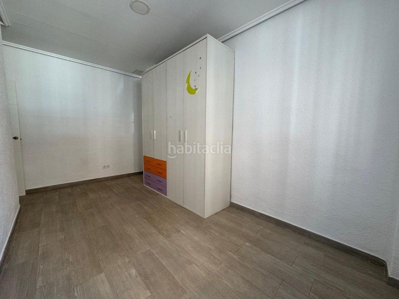 Foto 0bfd8a0a-2f0d-4af4-b3b9-3fd53a9394bd. Casa a Aldaia