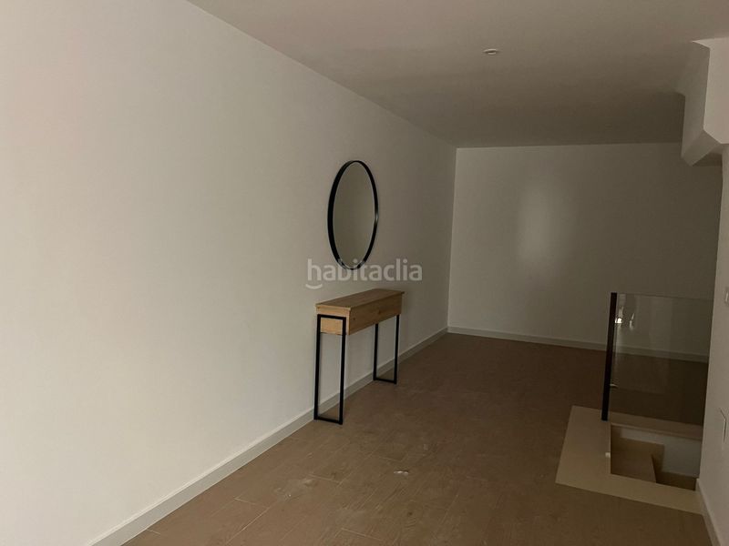 Foto f43defaa-d6ae-4d66-a2e8-c87a85d2b821. Casa adosada en Portmán Unión (La)