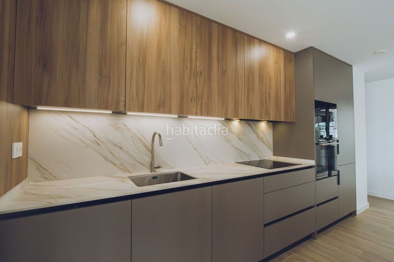 Foto cefd99fa-dad9-4d8e-b80a-0b6d774187d8. Appartement dans Redován