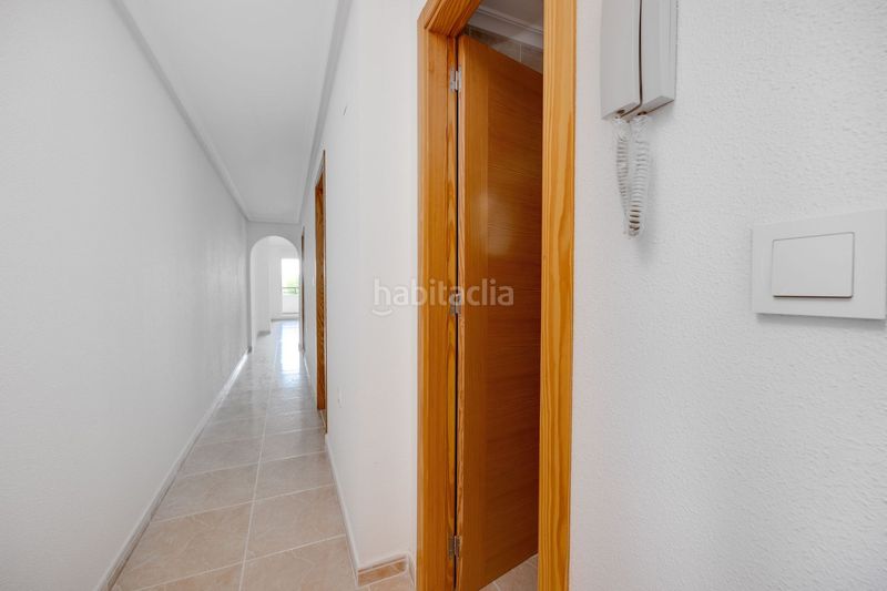 Foto b78ffcb2-78f2-4c64-a6b0-bdede9c9a3c6. Apartament amb piscina a San Fulgencio