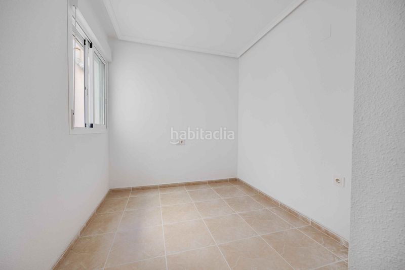 Foto dd1e4915-ea95-456f-9d13-7c5fa663ef44. Apartament amb piscina a San Fulgencio