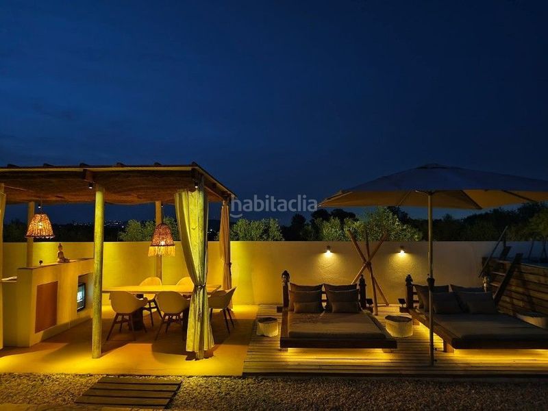 Foto 59d3c971-4a23-4010-815b-ba4046d2a7bf. Casa amb piscina a Monserrat