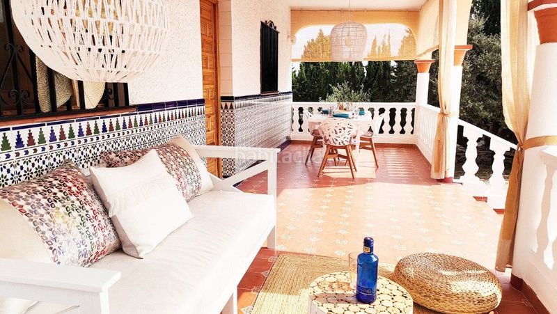 Foto e46be9b2-d399-4aab-ba3e-918729eeef98. Casa amb piscina a Monserrat