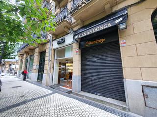 Local commercial à Área Romántica. Se vende local comercial en el centro