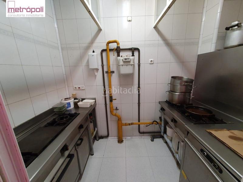 Foto 2ca8d8d0-aba1-4c55-bb90-348beca22179. Local comercial a Gros Donostia - San Sebastián