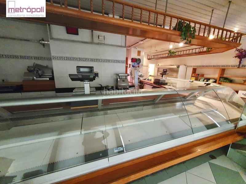 Foto c726bcaa-ab62-405a-be2c-9a5983bcee8b. Local comercial a Gros Donostia - San Sebastián