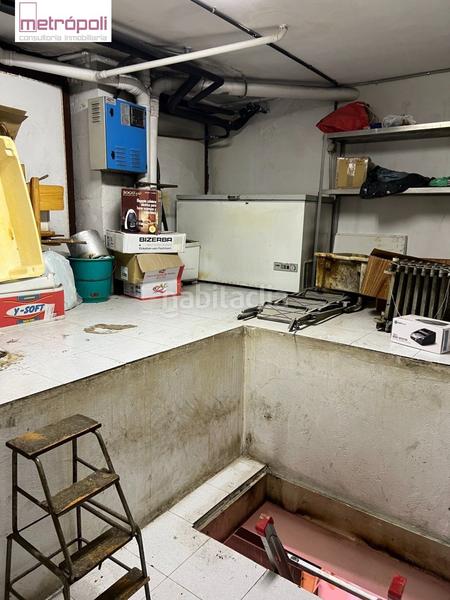 Foto d718533a-d8a3-4c57-9810-be293af774f7. Local comercial a Gros Donostia - San Sebastián