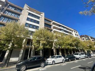 Rent Flat in Antiguo. Se alquila piso exterior reformado