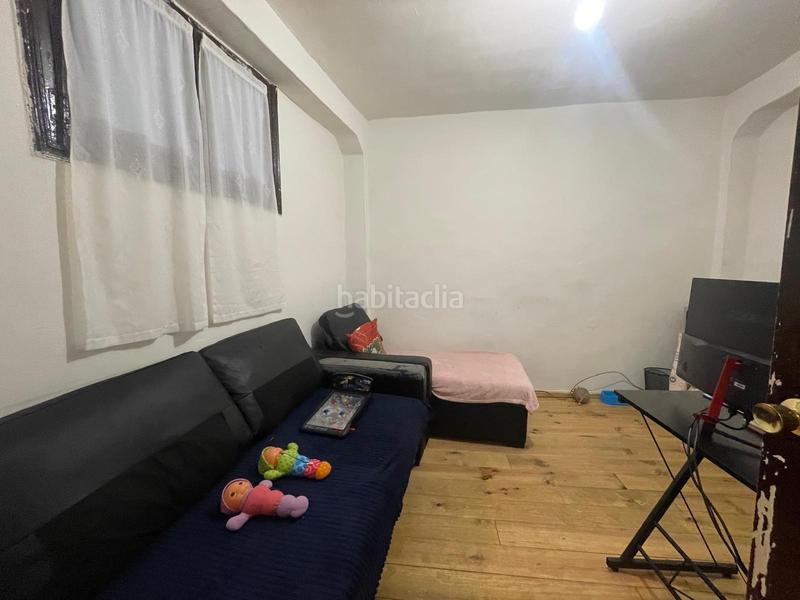 Foto adf6837e-e454-4ba0-93bf-b8d2e81a7f2a. Piso  para vivir o para inversión en Azkoitia