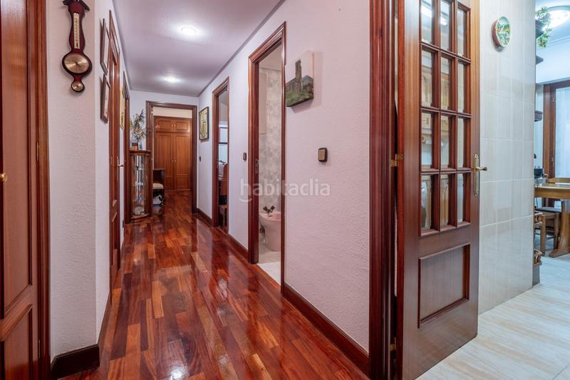 Foto 022518a3-e365-42c1-9b99-b8e317801aa9. Appartamento con riscaldamento parcheggio in Ategorrieta-Ulía Donostia - San Sebastián