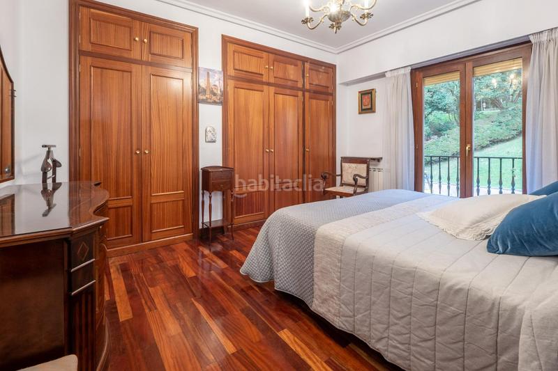 Foto 03f4e26b-f659-4f1a-9244-5c3f9c060e00. Appartamento con riscaldamento parcheggio in Ategorrieta-Ulía Donostia - San Sebastián