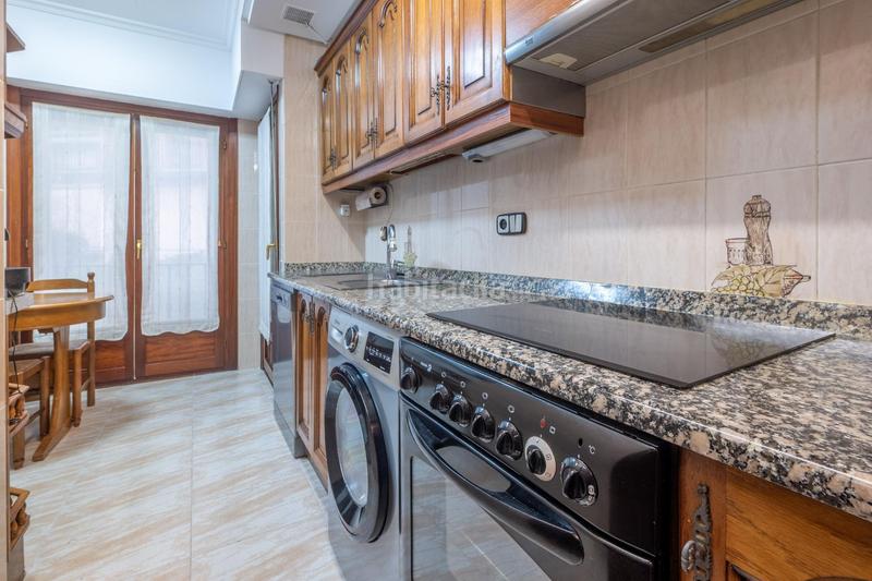 Foto 6ecfe0e8-8fa4-4d27-9dd4-eeb9629549cd. Appartamento con riscaldamento parcheggio in Ategorrieta-Ulía Donostia - San Sebastián