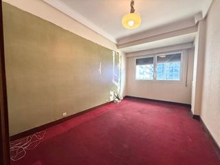 Piso en Anoeta. Super piso en amara con muchos metros para reformar