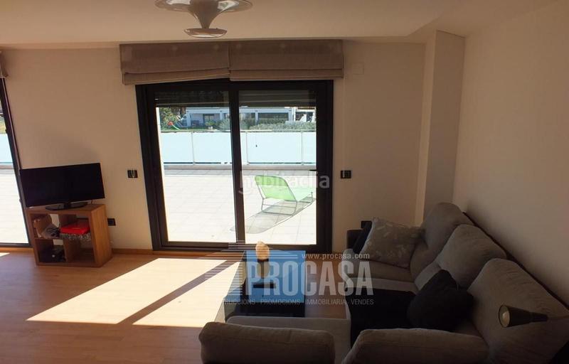 Foto d40f17eb-eda2-42fc-9cd1-95325a562475. Chalet with heating pool in Santa Margarida Roses