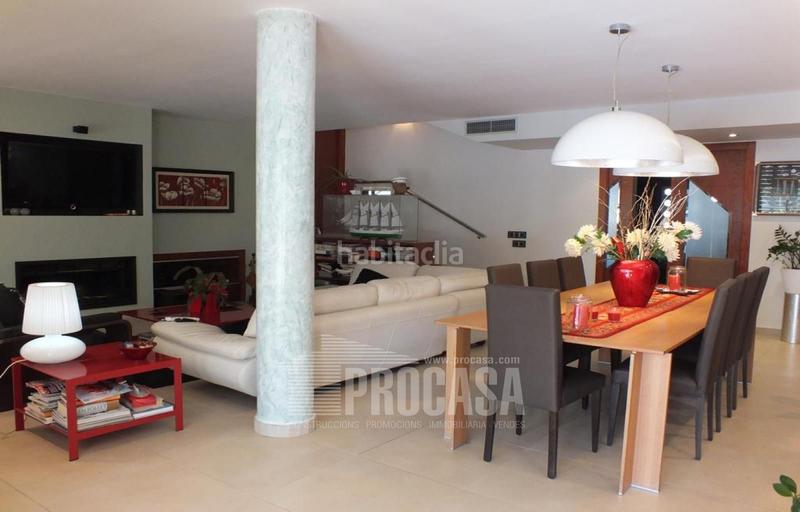 Foto daba953e-16b1-4598-b28f-a704d2e16617. Chalet with heating pool in Santa Margarida Roses