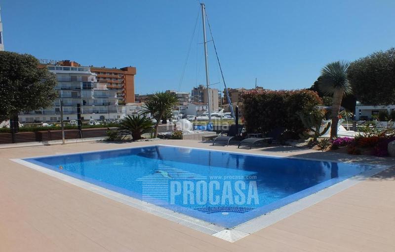 Foto df90df01-6fbe-435c-8c10-ccb3ca2e4043. Chalet with heating pool in Santa Margarida Roses