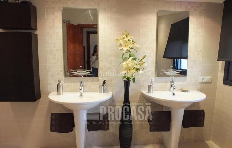 Foto f6f48d73-531e-4674-aa33-2b09b45af225. Chalet with heating pool in Santa Margarida Roses