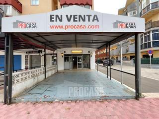 Locale commerciale  Muga. Local comercial en zona muy céntrica