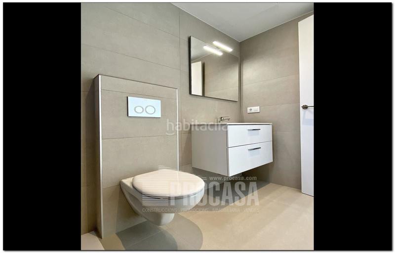Foto 9c67cd22-e3af-4a5f-a844-a061d0090052. Chalet casas con piscina de nueva construcción en Empuriabrava