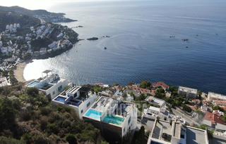 Terreny residencial  Pujada al puig rom. Parcela edificable con fantásticas vistas panorámicas a la bahía