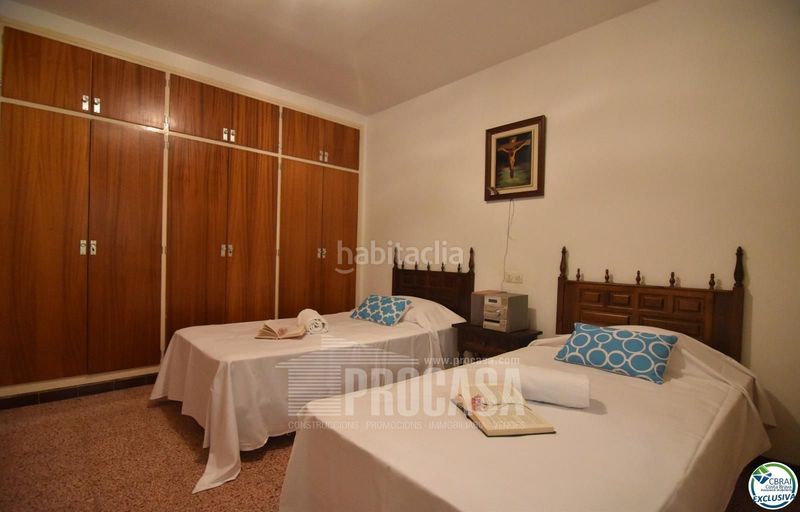 Foto 061f42fa-0515-4e04-9235-d0d00e4350c2. Pis a Centre Roses