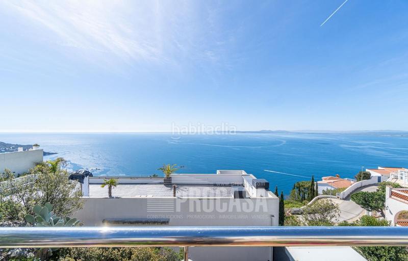 Foto b2641554-02b7-4dca-b566-c8a47ad30152. Chalet magnífica casa con vistas al mar en Puig Rom-Canyelles-Almadrava Roses
