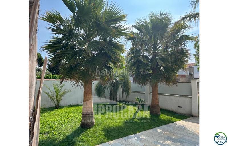 Foto 2adaa5ff-e381-452c-abbf-361ce95d9ab8. Chalet avec parking piscine dans Cap Ras - Creus - Falconera Empuriabrava