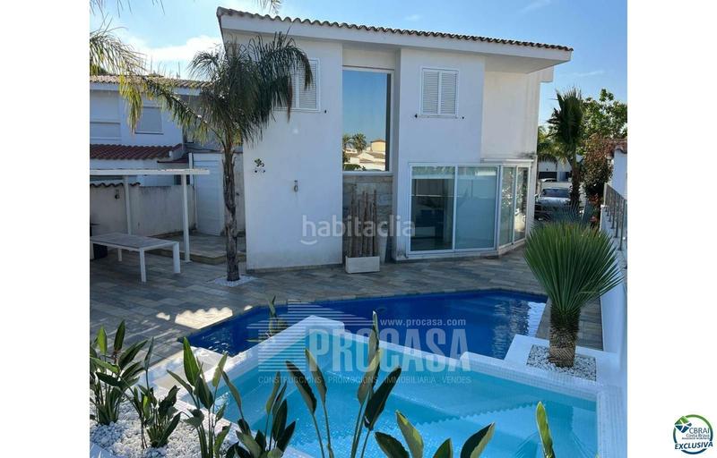 Foto ea4fa044-59ec-4f20-8d72-2f1d334c59c2. Chalet avec parking piscine dans Cap Ras - Creus - Falconera Empuriabrava