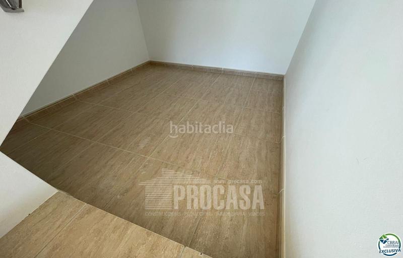 Foto 8395840d-e761-400a-a494-f3d55e13a1e4. Chalet preciosa casa con vistas al mar y a la piscina en Roses
