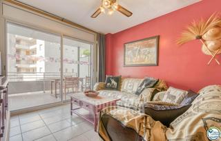 Pis  Joanot martorell. Apartamento en salatar con vista parcial al mar y gran terraza