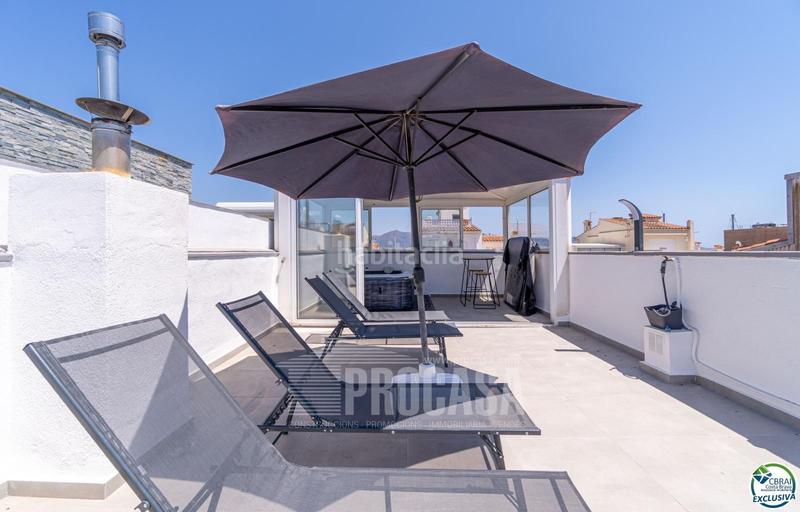 Foto 2867c961-f1d7-40a7-83e2-97b78669723e. Casa adossada amb calefacció aparcament a Port Grec - Port Moxó Empuriabrava