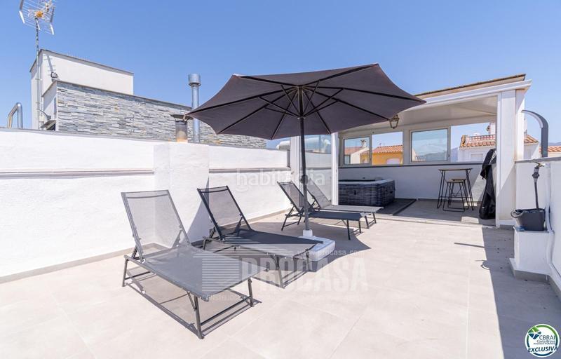 Foto 39a7de20-23b7-4bd9-bf7a-ba52cbf95794. Casa adossada amb calefacció aparcament a Port Grec - Port Moxó Empuriabrava