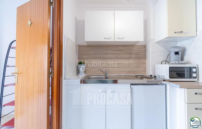 Foto f64e325e-4c2c-4701-9fc1-2133d88c186d. Casa adossada amb calefacció aparcament a Port Grec - Port Moxó Empuriabrava