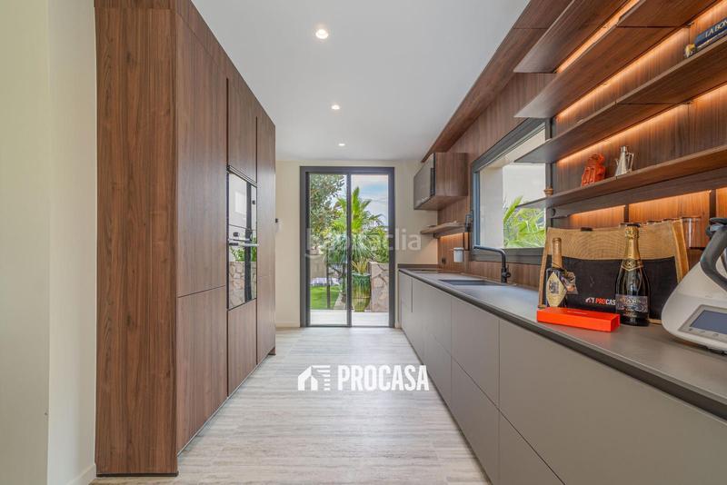 Foto 0c0e9140-0528-4c51-875d-512496086710. Chalet mit heizung parking pool in Francolí - Freser - Noguera Empuriabrava