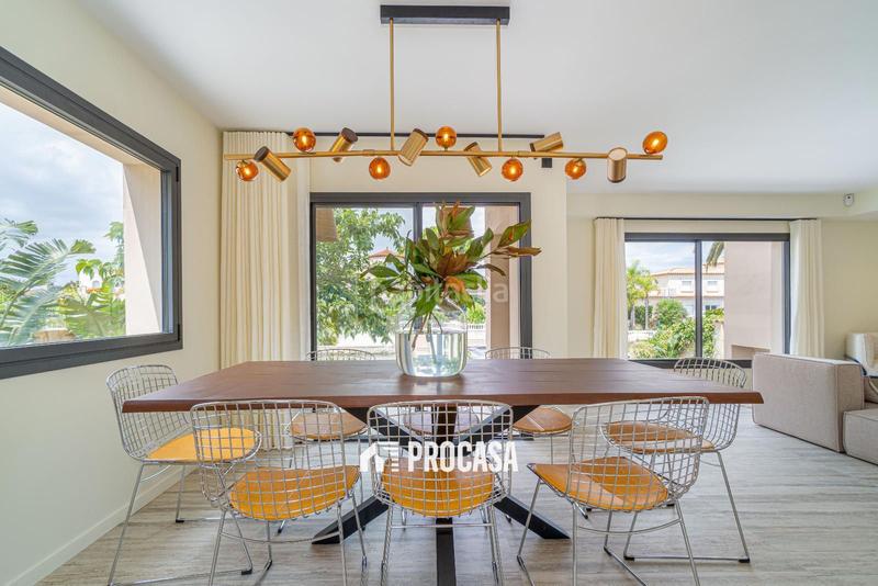 Foto 30abb16b-8845-4db2-b5f2-fba4352d0e9a. Chalet mit heizung parking pool in Francolí - Freser - Noguera Empuriabrava