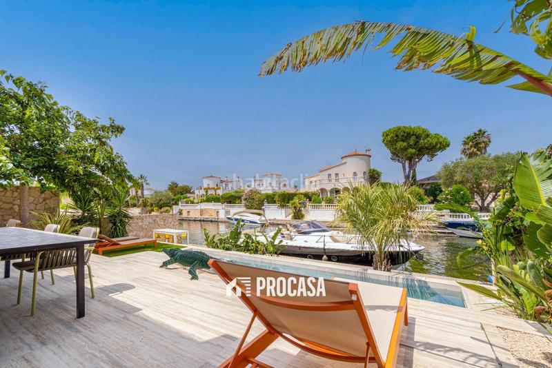 Foto 4ae21aed-967b-48ca-a575-07f7a62a06a9. Chalet mit heizung parking pool in Francolí - Freser - Noguera Empuriabrava