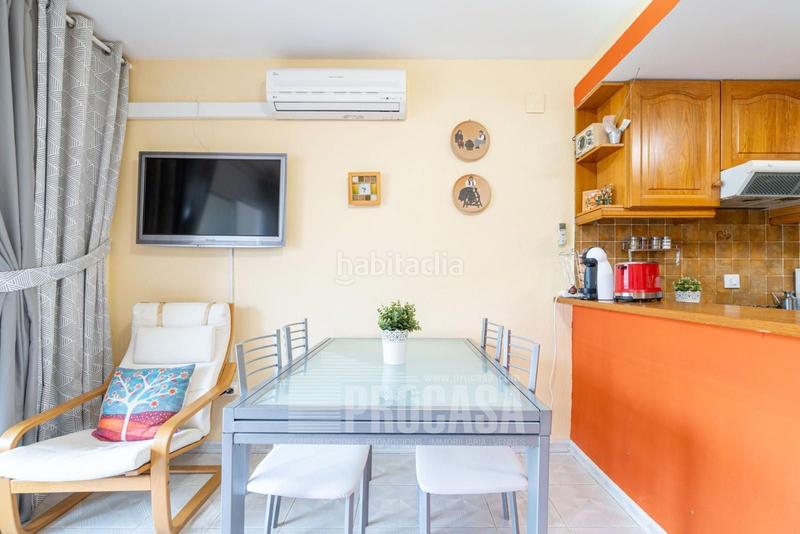 Foto 378b05f4-933f-4283-876f-76467c65370b. Piso apartamento antes de los puentes,vistas al canal, amarre de 3,45 x 10m en Empuriabrava