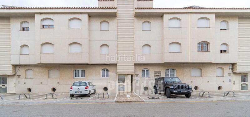 Foto 39af434d-8657-4bd9-b3d2-ce65bd5b76e0. Piso apartamento antes de los puentes,vistas al canal, amarre de 3,45 x 10m en Empuriabrava
