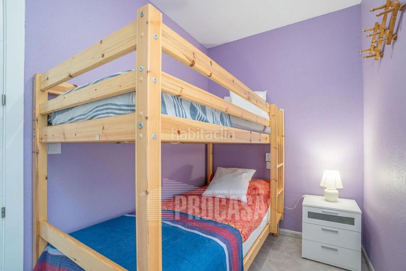 Foto 73b879ea-69a2-4073-8742-22be68636778. Piso apartamento antes de los puentes,vistas al canal, amarre de 3,45 x 10m en Empuriabrava
