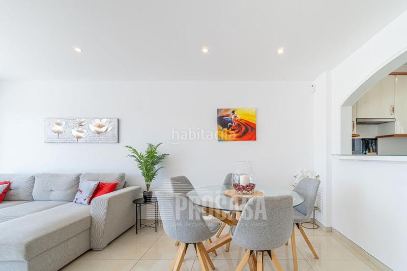Foto a0c63565-7489-49b1-b635-2729cddddbf7. Chalet con parcheggio piscina in Sant Maurici Empuriabrava