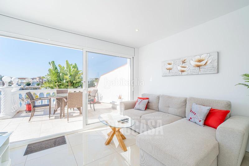 Foto aff73cc9-74d5-4e36-b190-cbea3039f12f. Chalet con parcheggio piscina in Sant Maurici Empuriabrava