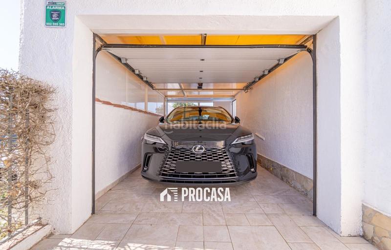 Foto bbb30eb2-6585-4334-a210-f3e49fc821fb. Chalet con parcheggio piscina in Sant Maurici Empuriabrava