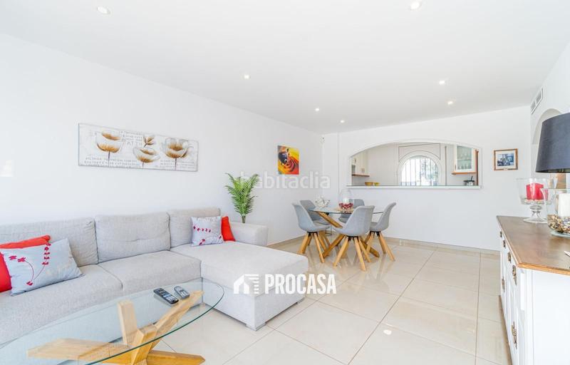 Foto c96a4ce0-3851-416e-9506-556e67371ee6. Chalet con parcheggio piscina in Sant Maurici Empuriabrava