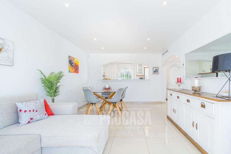 Foto cd369514-6895-47b5-b1d0-172ae753d154. Chalet con parcheggio piscina in Sant Maurici Empuriabrava