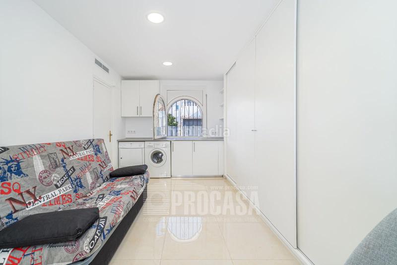 Foto fbb0fb58-b2a7-42b4-b5f0-6ddb1654f039. Chalet con parcheggio piscina in Sant Maurici Empuriabrava