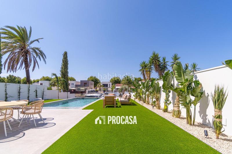 Foto 262ae37a-9db3-444f-b189-926bd1866f75. Chalet avec chauffage parking piscine dans Segre - Ebre - Ter Empuriabrava