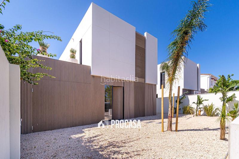 Foto 89d6885a-bb8b-4ec8-8ab7-574f3af3a6fb. Chalet avec chauffage parking piscine dans Segre - Ebre - Ter Empuriabrava