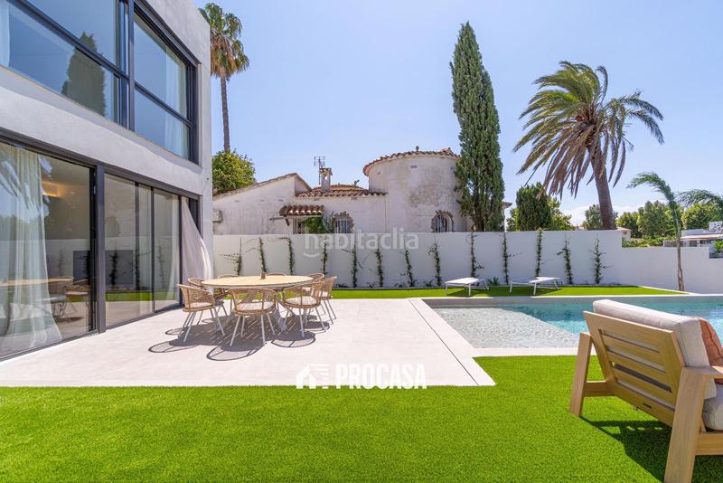 Foto 977e278a-45de-4c74-82f9-9312aebf76b1. Chalet avec chauffage parking piscine dans Segre - Ebre - Ter Empuriabrava