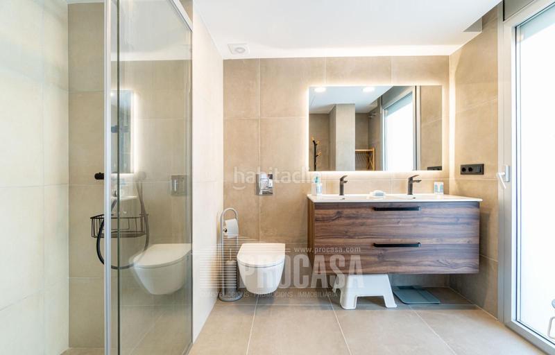 Foto 0adc9bbd-c1f1-4360-a9d5-32b5ea5aab0e. Attique avec chauffage parking piscine dans Santa Margarida Roses